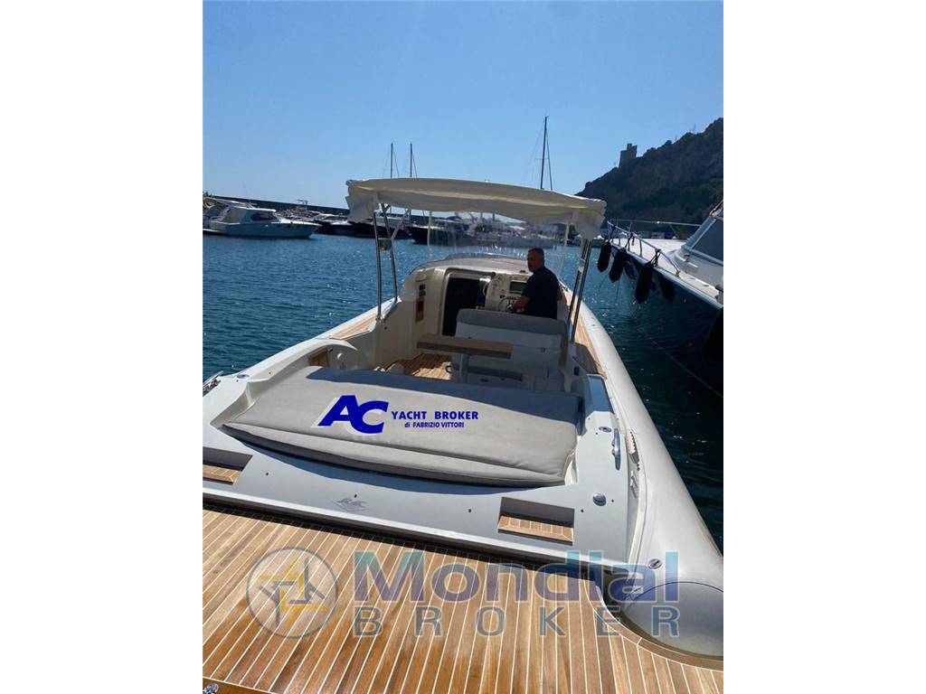 Nuova jolly Prince 35 sport cabin