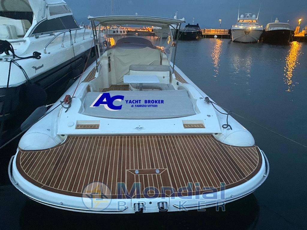 Nuova jolly Prince 35 sport cabin