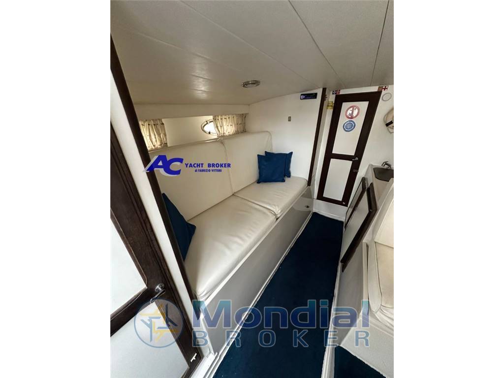 Tornado 38 flush deck