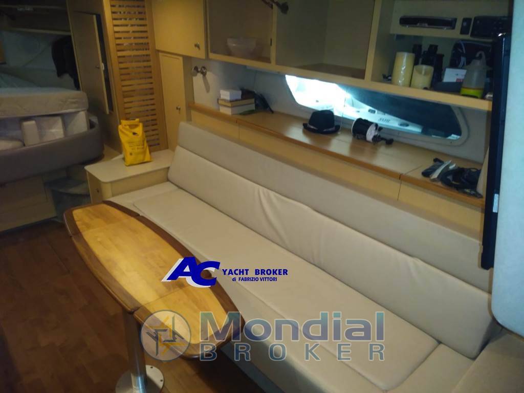 Sea ray 370