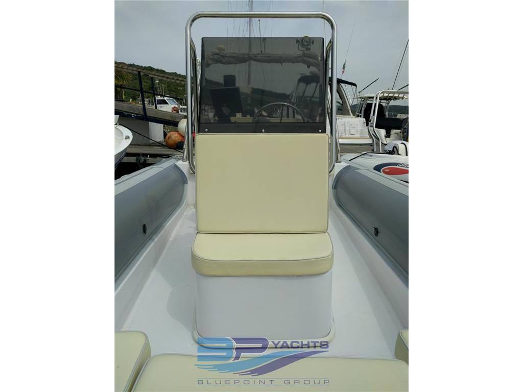 Sacs S 750