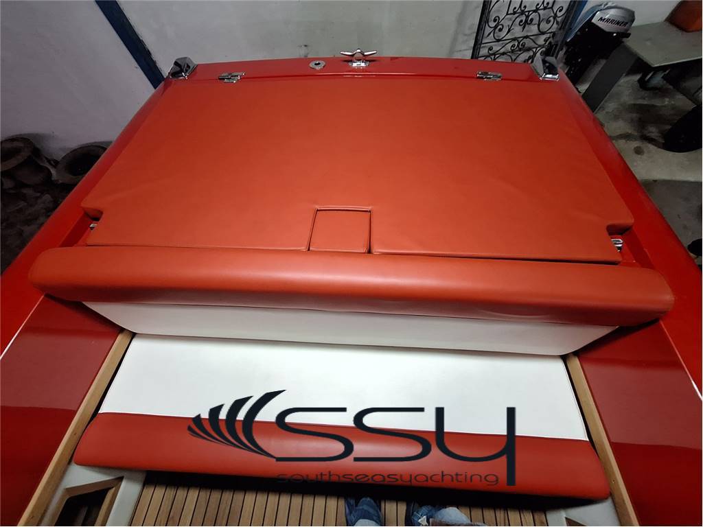 Magnum marine 27 starfire
