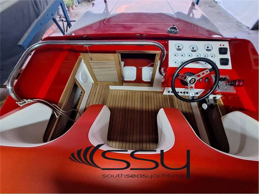 Magnum marine 27 starfire
