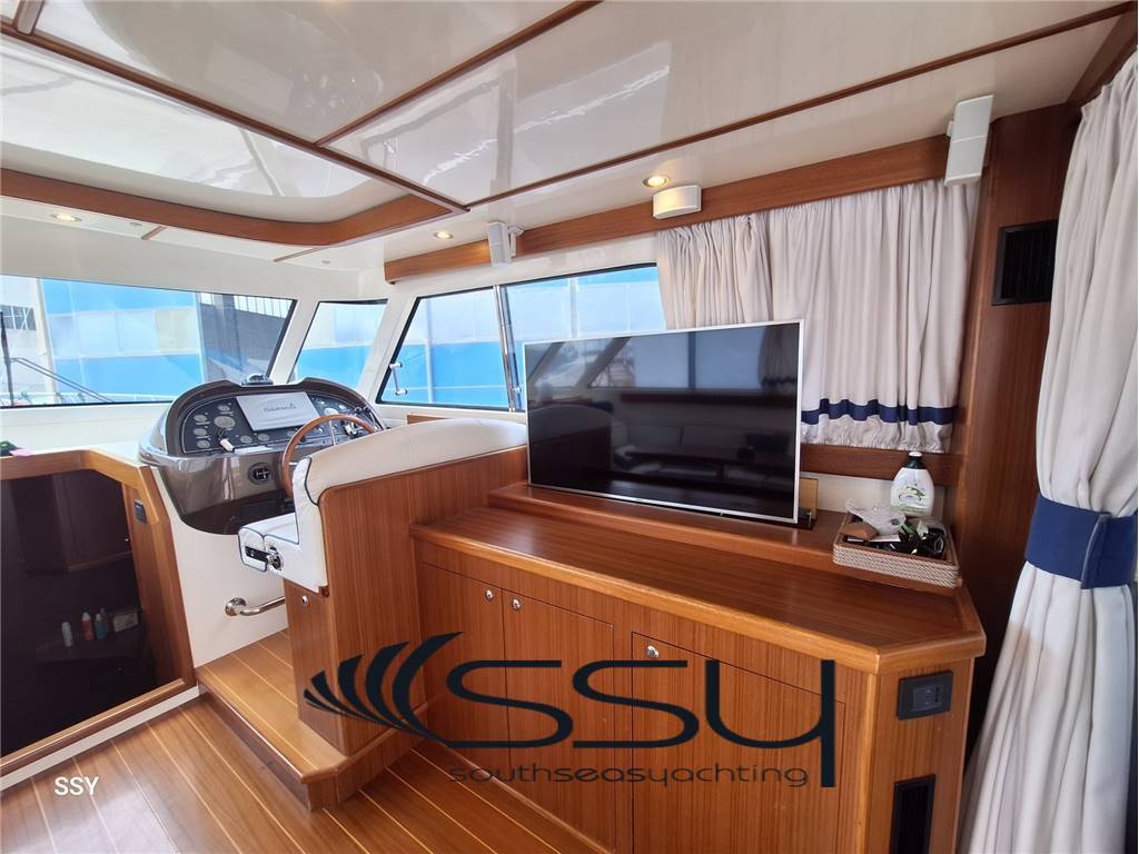 Apreamare 48 hard top
