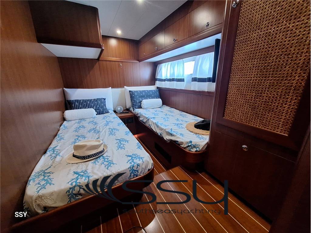 Apreamare 48 hard top