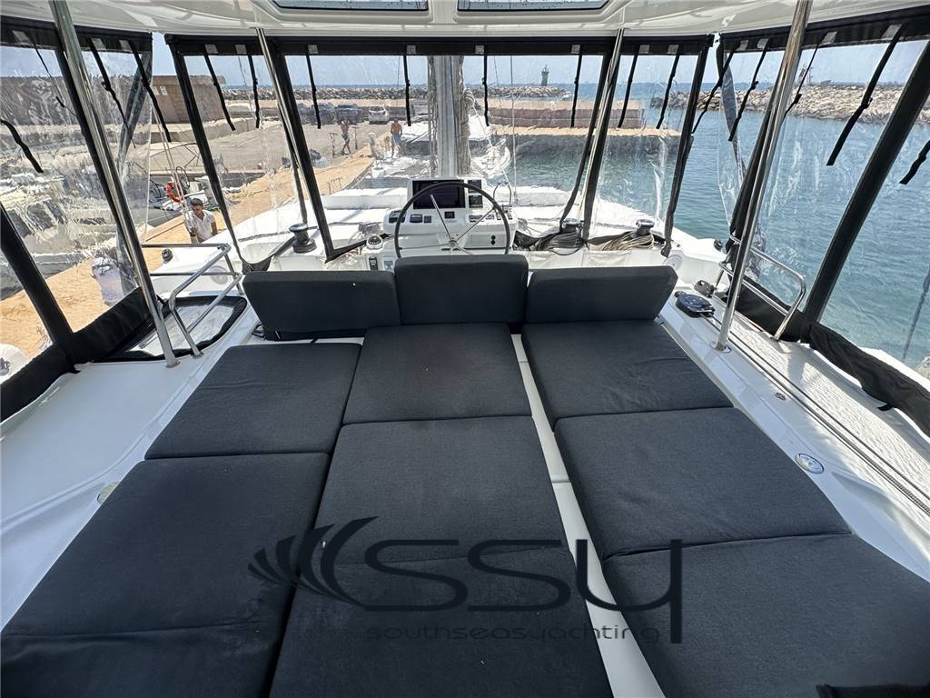 Lagoon 50