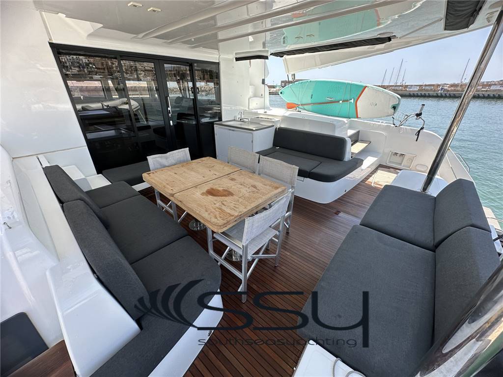 Lagoon 50