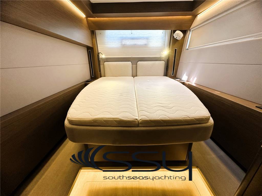 Lagoon 50