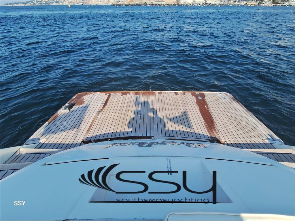 Selah marine Es line 55
