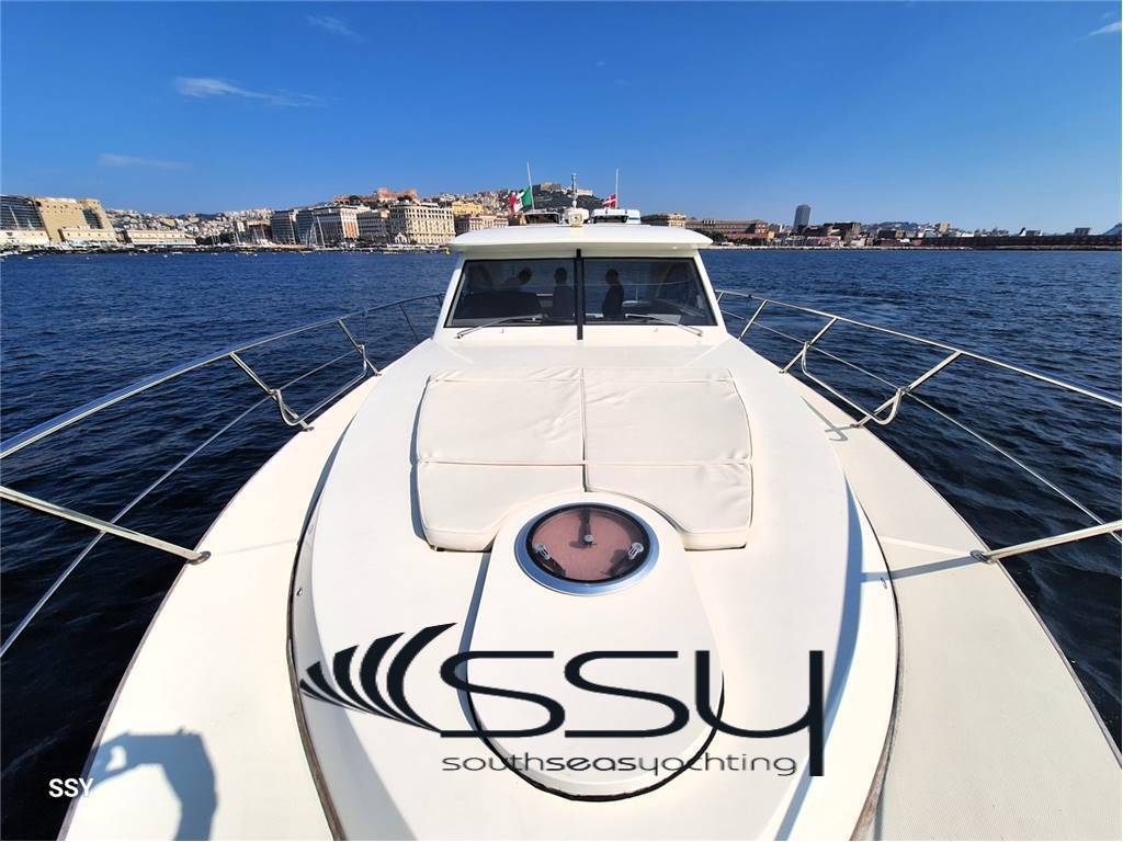 Selah marine Es line 55