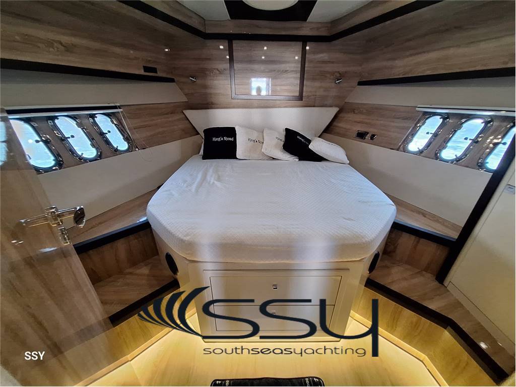Selah marine Es line 55