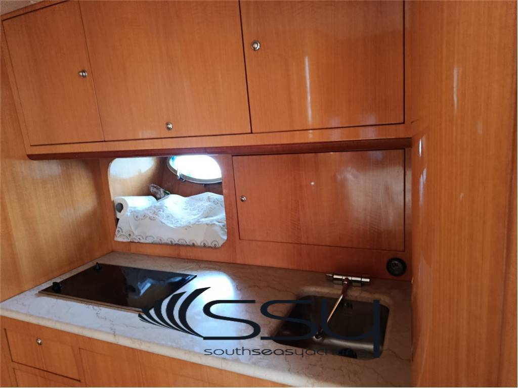 Uniesse 42 open