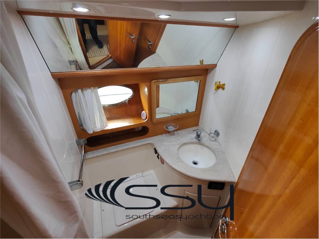 Uniesse 42 open