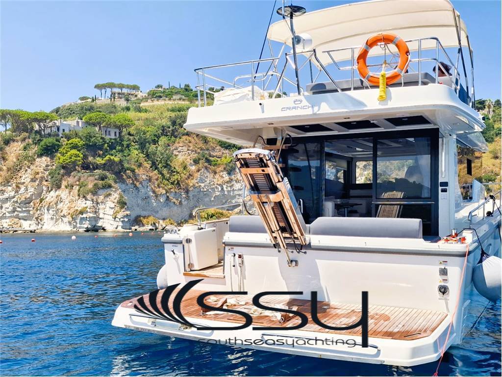 Cranchi T43 eco trawler