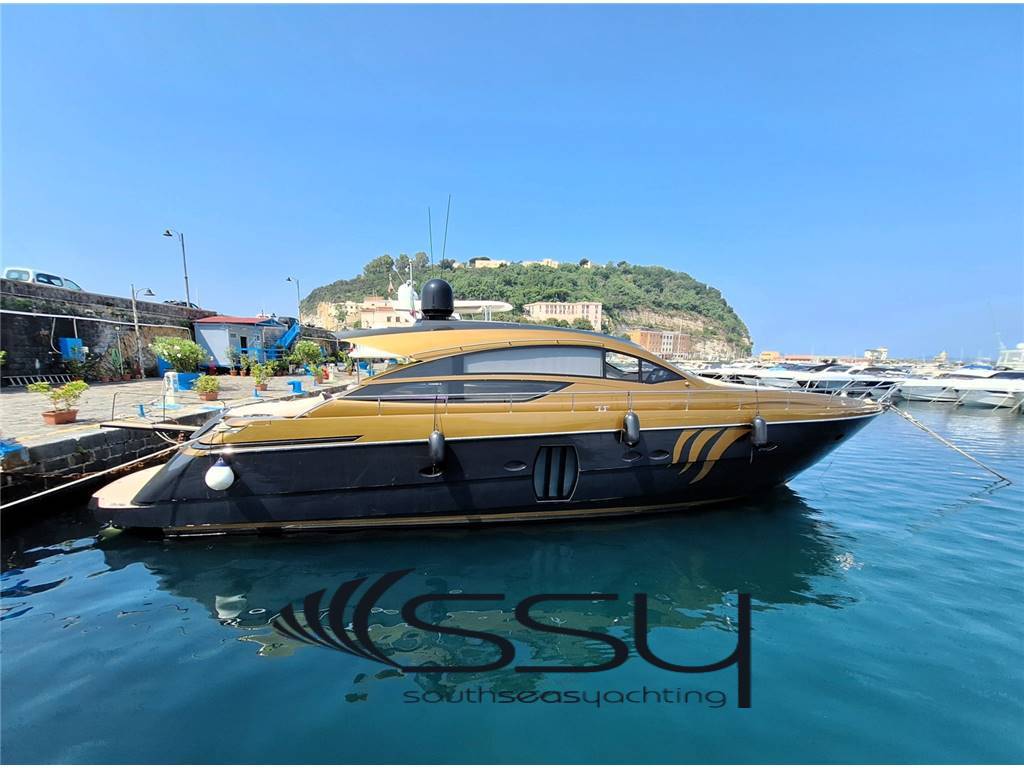 Pershing 64