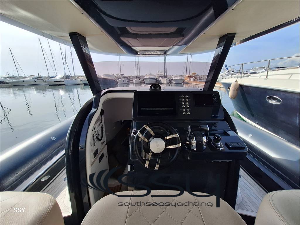 Coastal boat 46 maxi