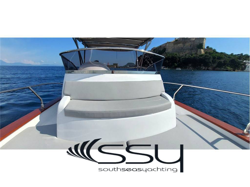 Cantieri tirrenia Gozzo viveur 28 cabin