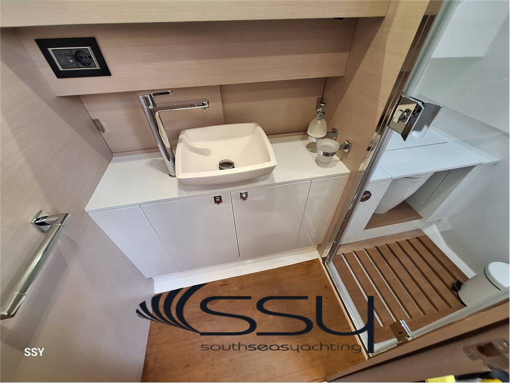 Sacs Rebel 47