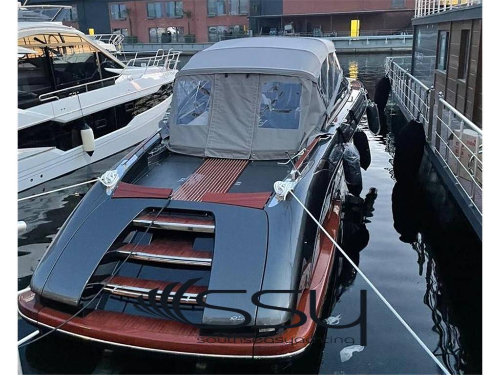 Riva Rivamare 38