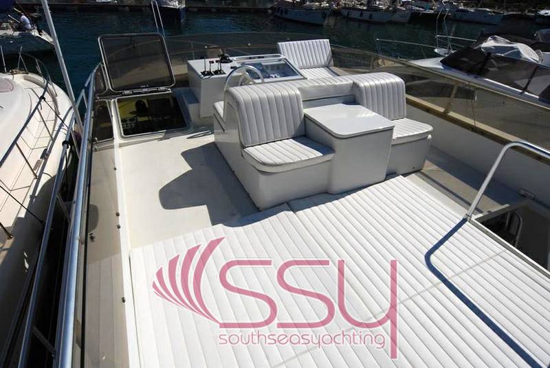 Ferretti Altura 52 s