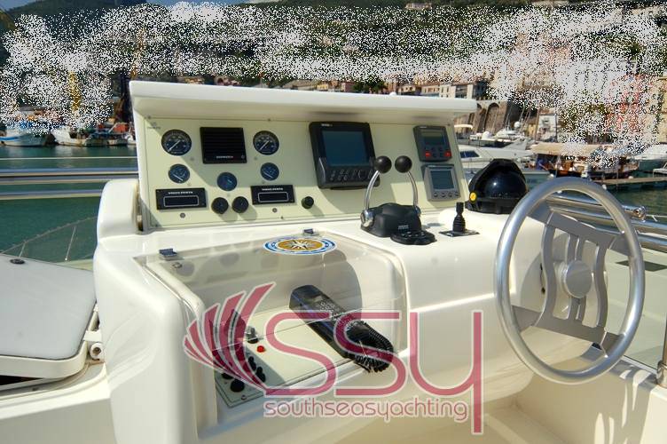 Ferretti 430