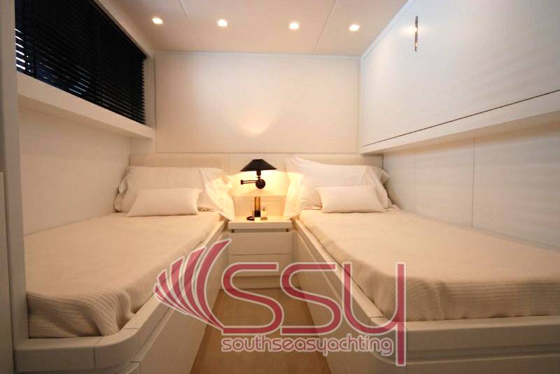 Fipa italiana yachts Maiora 27