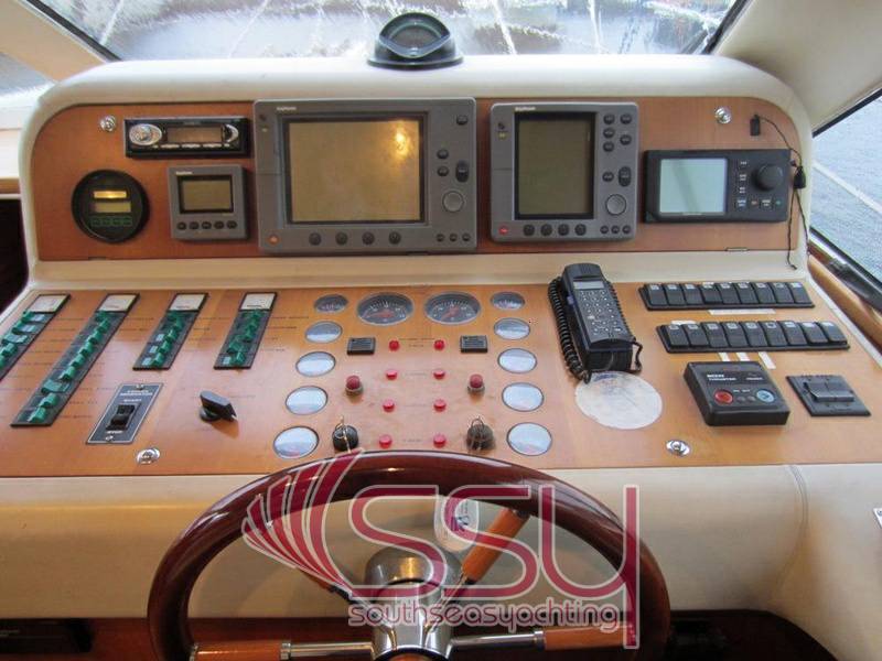 Uniesse 48 fly