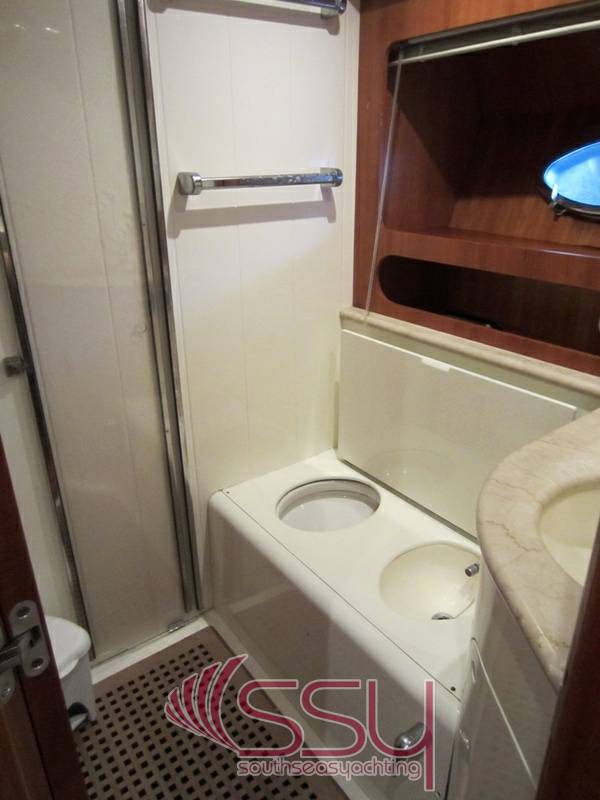 Uniesse 48 fly