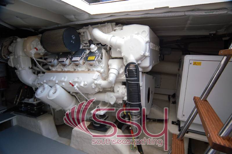 Ferretti 550 fly