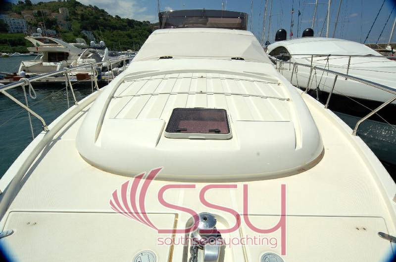 Ferretti 550 fly