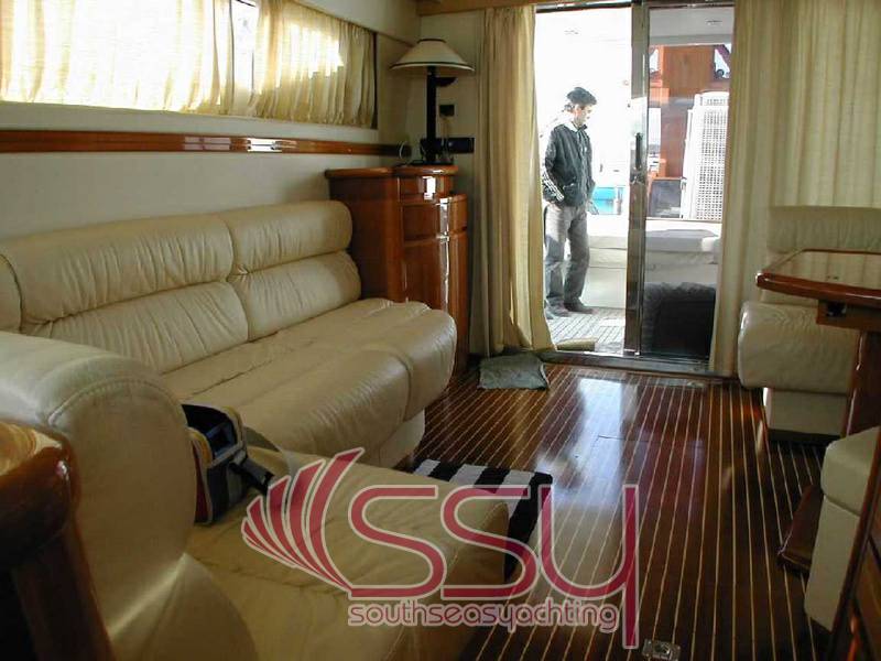 Carnevali 42 fly