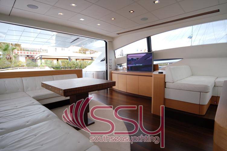 Pershing 72 ht