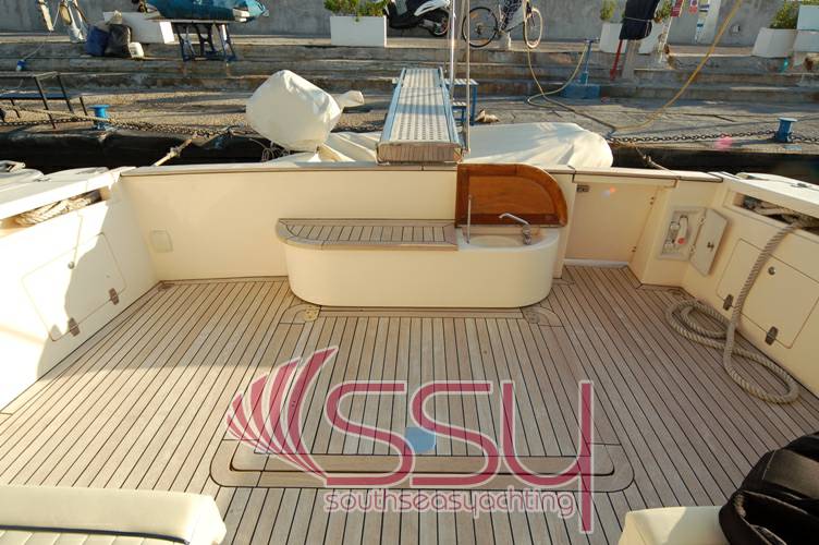 Cayman yachts Cayman 43 wa hard top