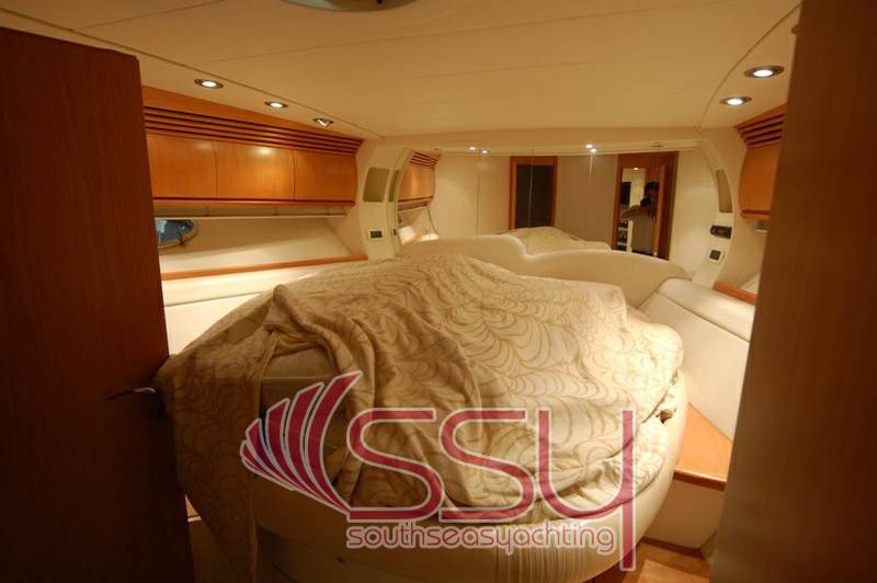 Pershing 54