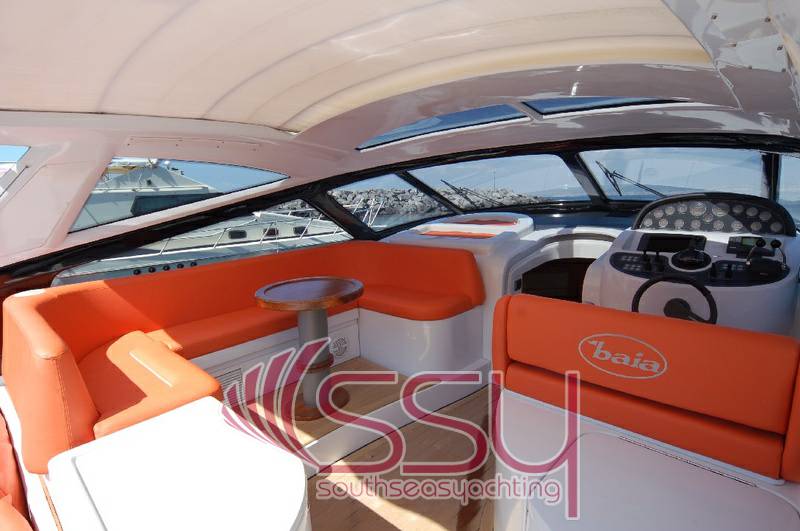 Baia Flash 48 hard top