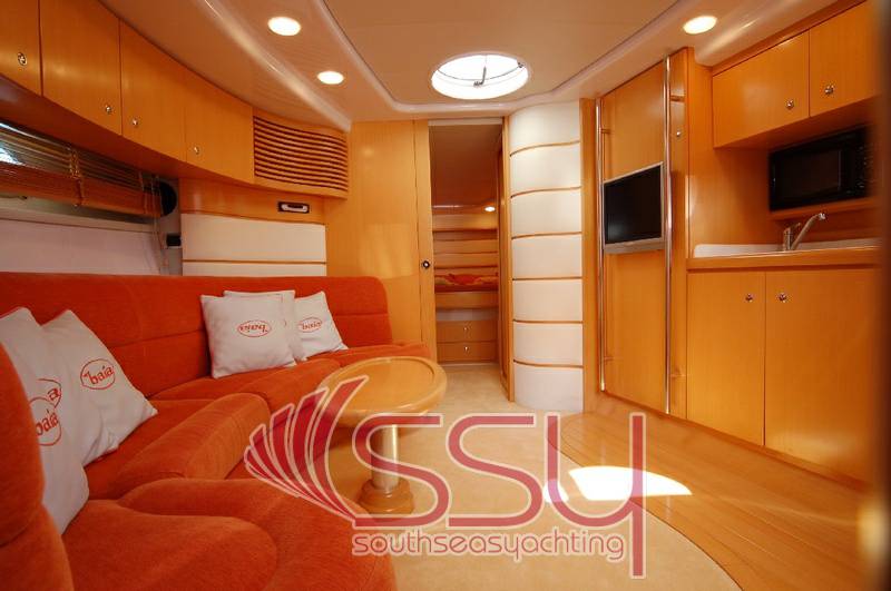 Baia Flash 48 hard top