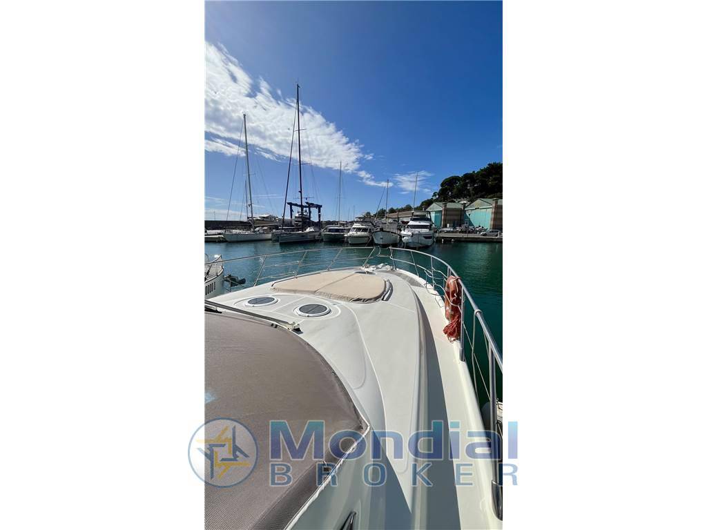 Cranchi Mediterranee 50 hard top