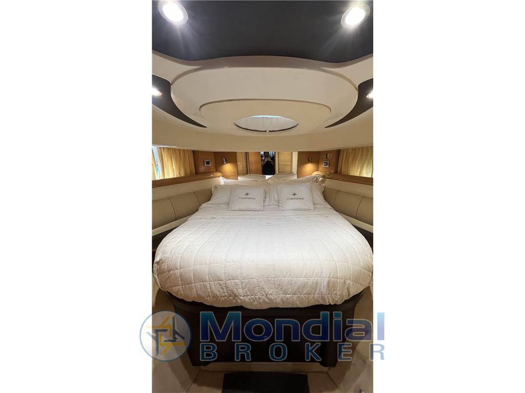 Cranchi Mediterranee 50 hard top