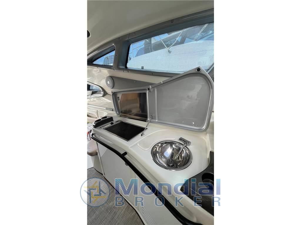 Cranchi Mediterranee 50 hard top