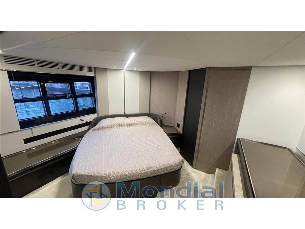 Azimut S6