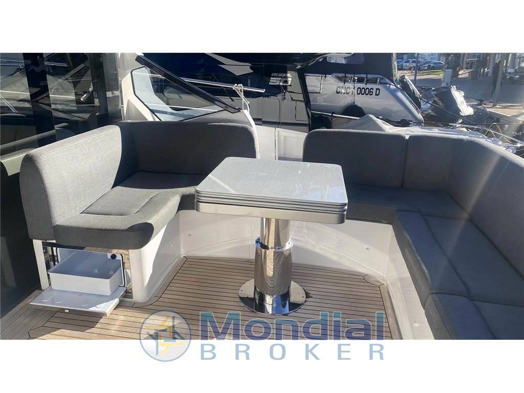 Azimut S6