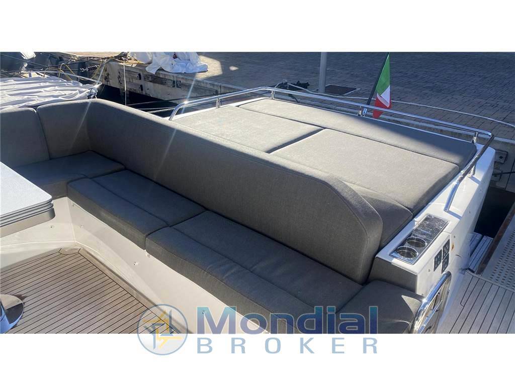 Azimut S6