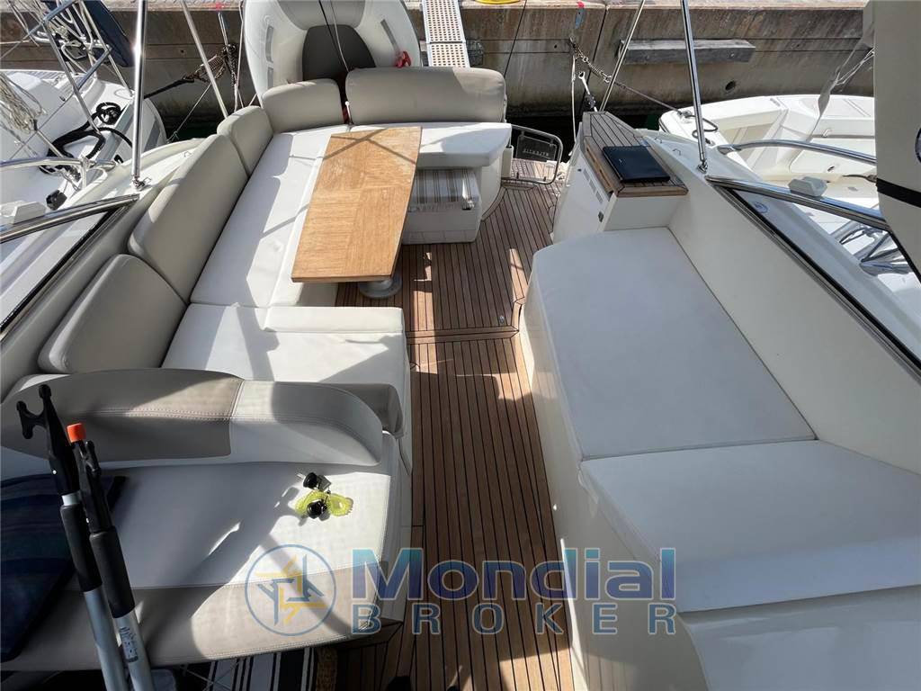 Atlantis 35