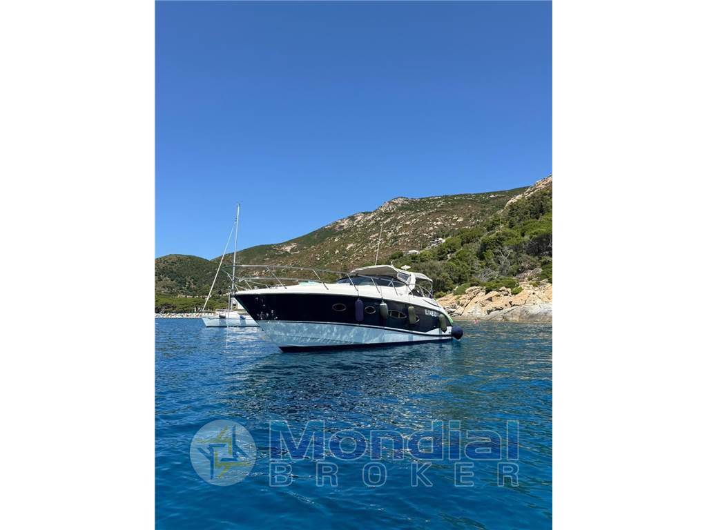 Atlantis 35