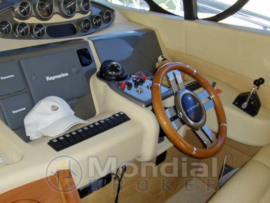 Azimut 50 fly