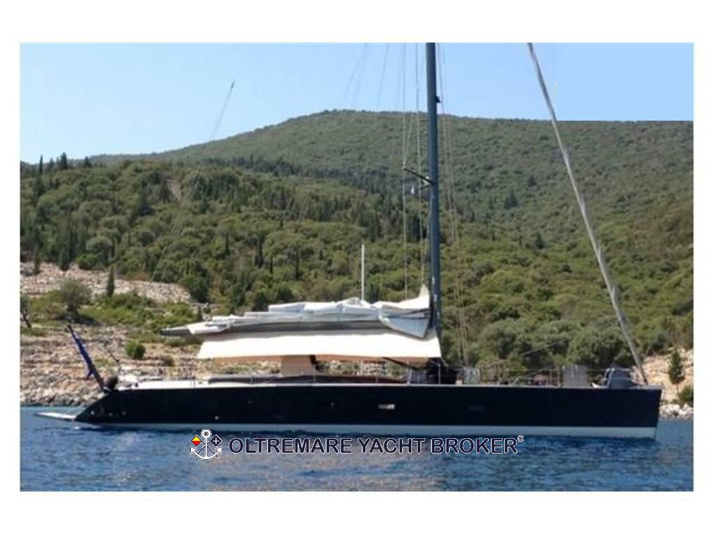 Maxi dolphin 65