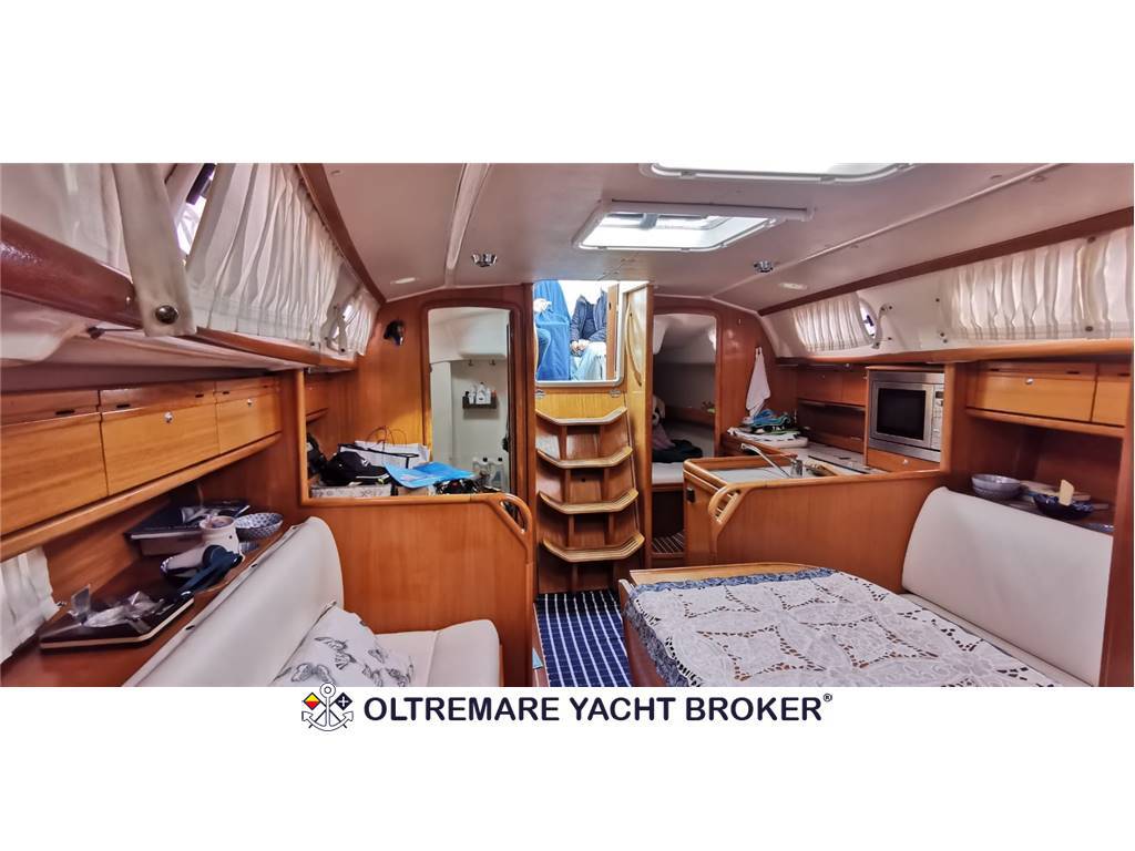 Bavaria 34 cruiser