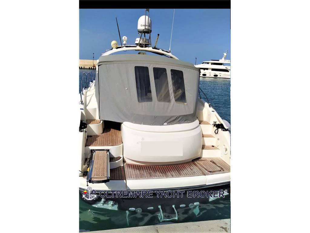 Atlantis 55 hard top