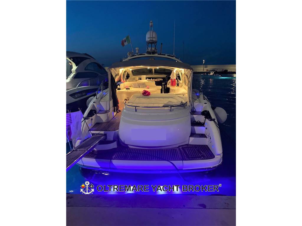 Atlantis 55 hard top
