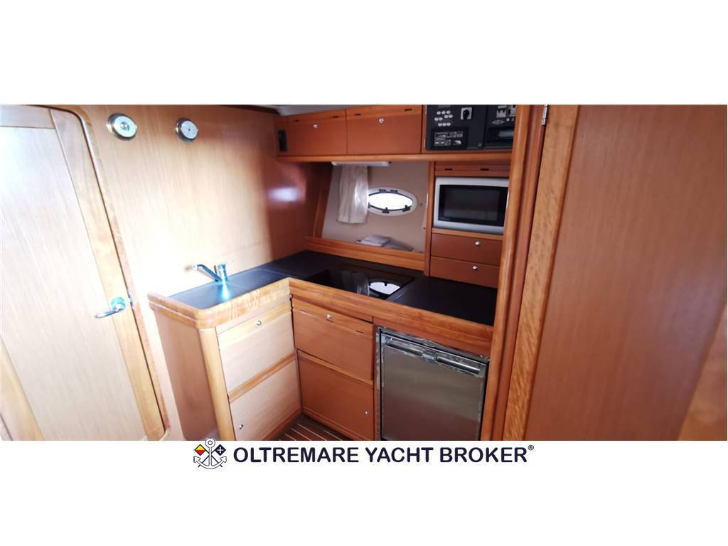 Bavaria 37 sport